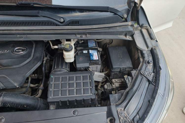Used GAC Trumpchi M6 2019 270T Automatic Luxury Edition (7-seater) China V Standard Engine Bay Left
