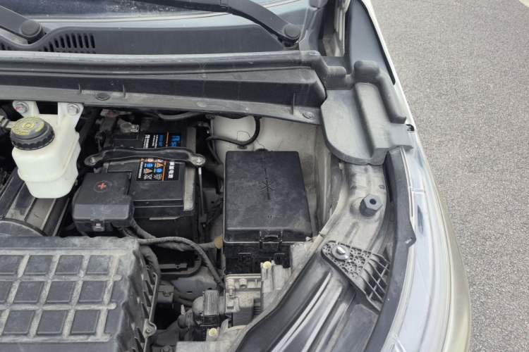 Used GAC Trumpchi M6 2019 270T Automatic Luxury Edition (6-seater) - China V Standard Engine Bay Left