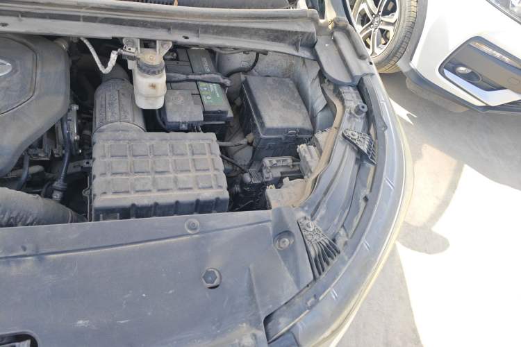 Used GAC Trumpchi M6 2019 270T Automatic Elite Edition (7-seater) China V Standard Engine Bay Left