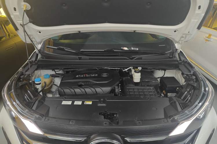 Used GAC Trumpchi M6 2019 270T DCT Luxury Edition (7-seater) China VI Engine Bay