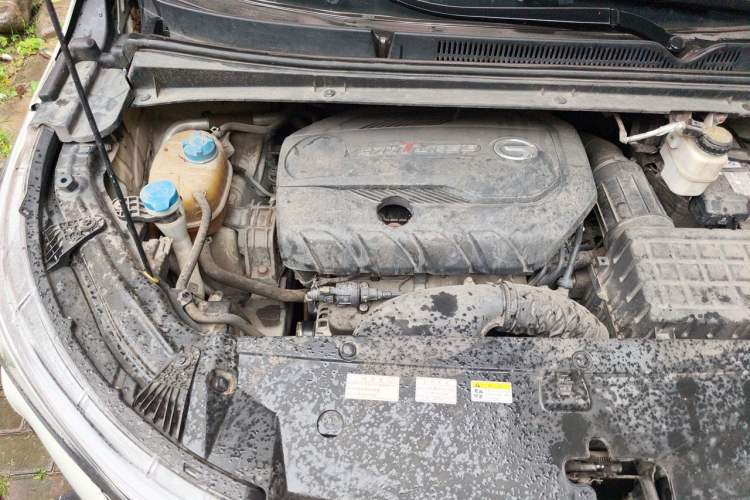 Used GAC Trumpchi M6 2019 270T DCT Luxury Edition (6-seater) China VI Engine Bay Right