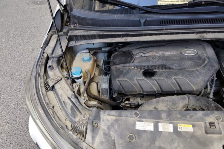 Used GAC Trumpchi M6 2019 270T DCT Luxury Edition (7-seater) China VI Engine Bay Right