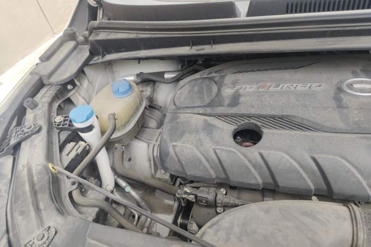 Used GAC Trumpchi M6 2019 270T DCT Luxury Edition (7-seater) China VI Engine Bay Right