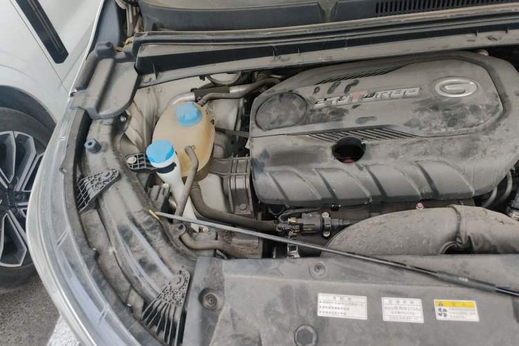 Used GAC Trumpchi M6 2019 270T DCT Luxury Edition (6-seater) China VI Engine Bay Right