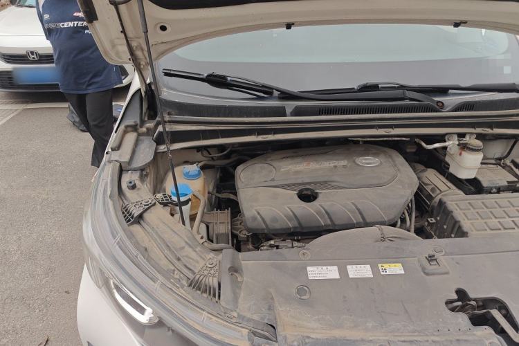 Used GAC Trumpchi M6 2019 270T DCT Luxury Edition (6-seater) China VI Engine Bay Right