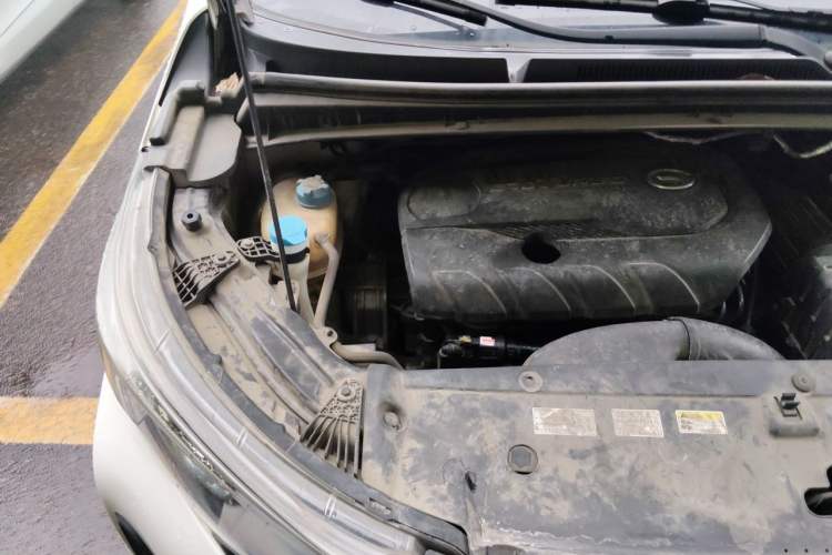Used GAC Trumpchi M6 2019 270T DCT Luxury Edition (7-seater) China VI Engine Bay Right