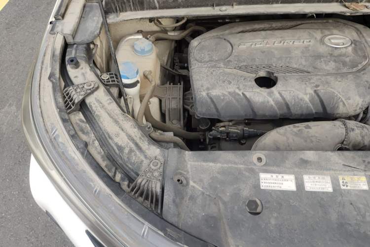 Used GAC Trumpchi M6 2019 270T DCT Luxury Edition (7-seater) China VI Engine Bay Right