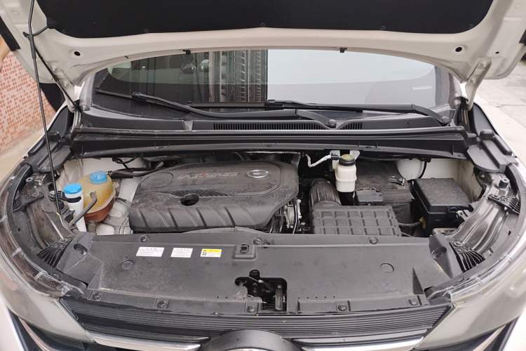 Used GAC Trumpchi M6 2019 270T DCT Prestige Edition (7-seater) China VI Engine Bay