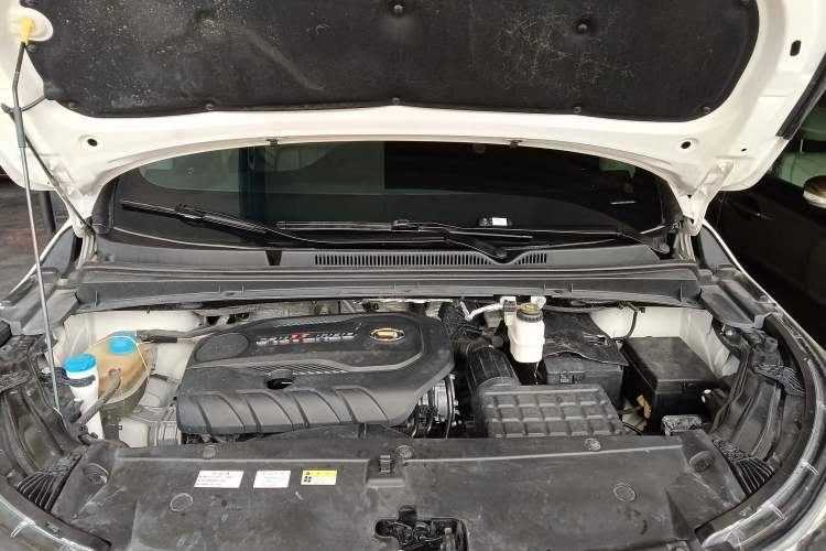 Used GAC Trumpchi M6 2019 270T DCT Luxury Edition (6-seater) China VI Engine Bay