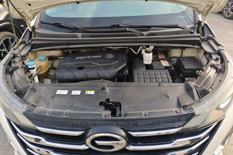 Used GAC Trumpchi M6 2019 270T Automatic Luxury Edition (6-seater) - China V Standard Engine Bay