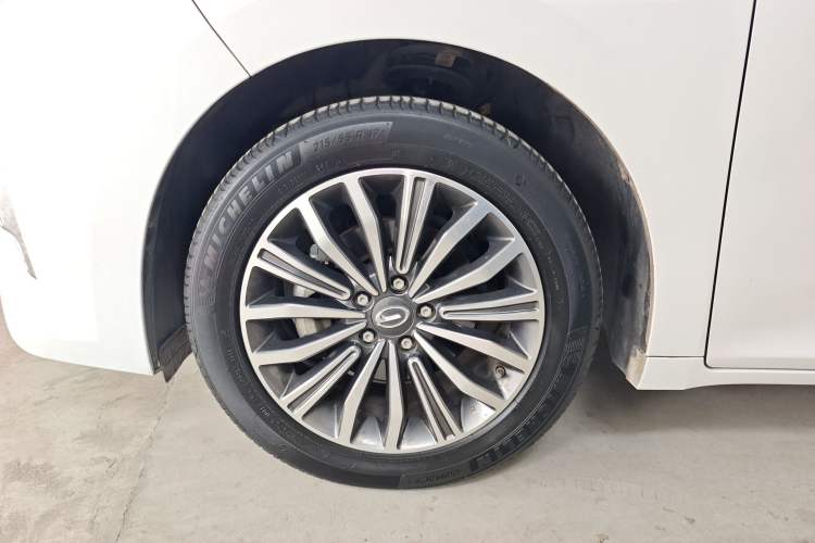 Used GAC Trumpchi M6 2019 270T DCT Luxury Edition (7-seater) China VI Exterior 4