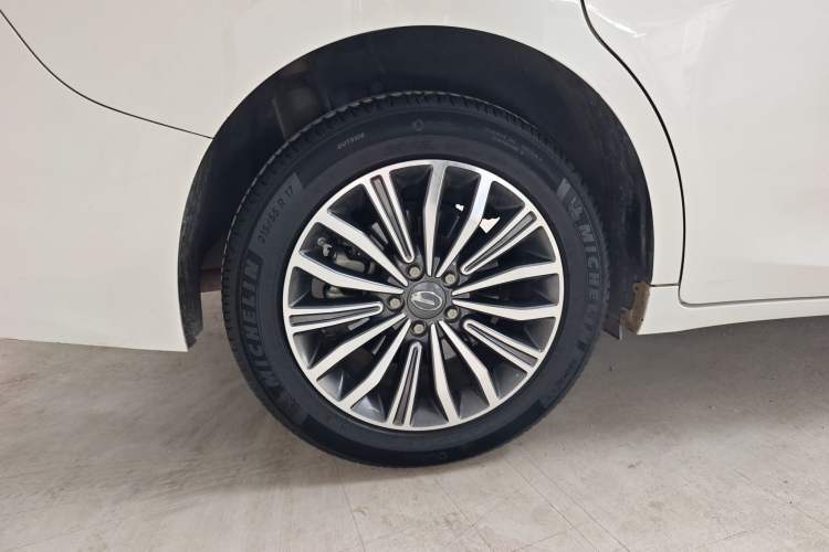 Used GAC Trumpchi M6 2019 270T DCT Luxury Edition (7-seater) China VI Exterior 5