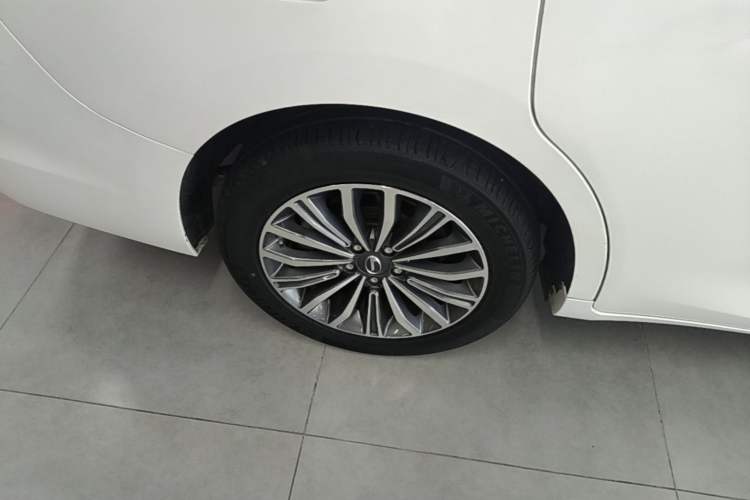 Used GAC Trumpchi M6 2019 270T DCT Luxury Edition (6-seater) China VI Exterior 5