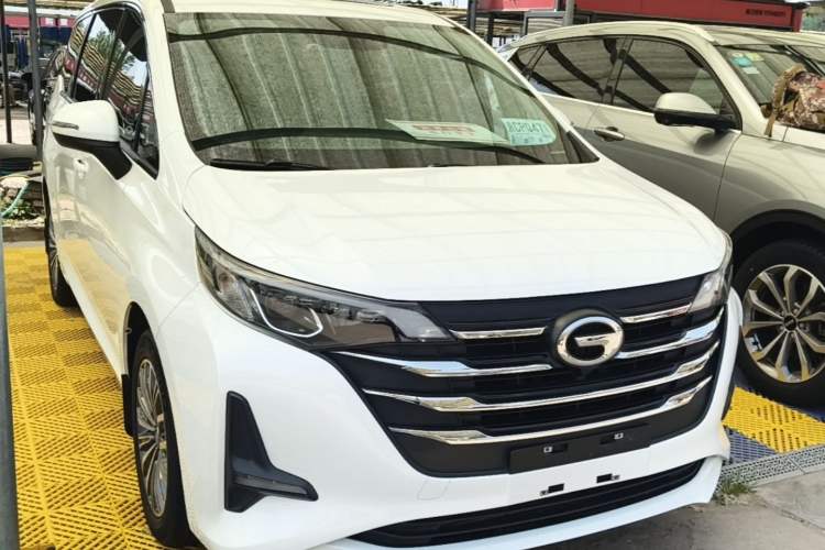 Used GAC Trumpchi M6 2019 270T Automatic Prestige Edition (6-seater) - China V Standard Front Right 45 Deg