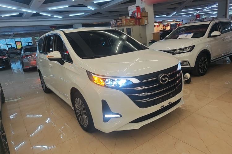 Used GAC Trumpchi M6 2019 270T Automatic Luxury Edition (7-seater) China V Standard Front Right 45 Deg