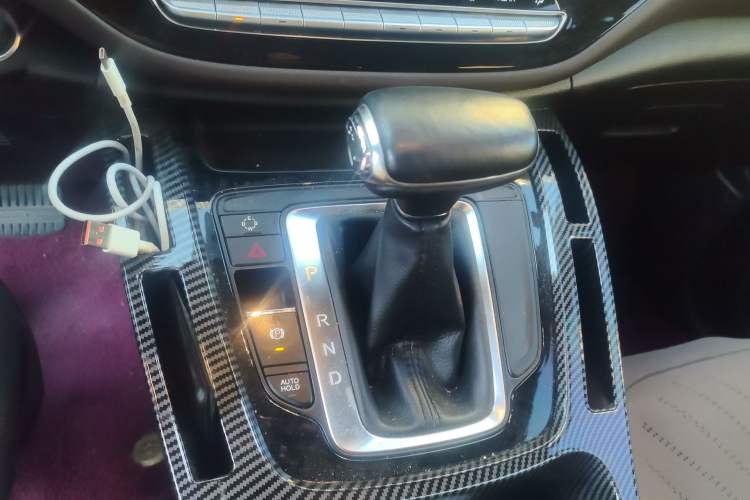 Used GAC Trumpchi M6 2019 270T Automatic Luxury Edition (7-seater) China V Standard Gear Lever