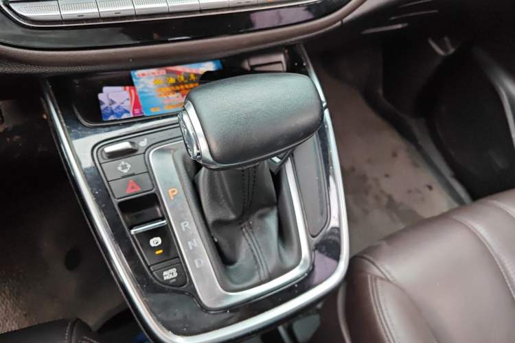 Used GAC Trumpchi M6 2019 270T Automatic Luxury Edition (7-seater) China V Standard Gear Lever