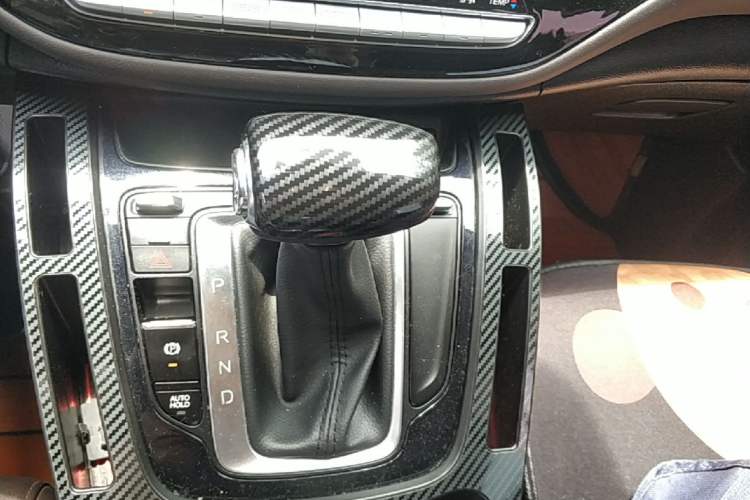 Used GAC Trumpchi M6 2019 270T DCT Luxury Edition (7-seater) China VI Gear Lever