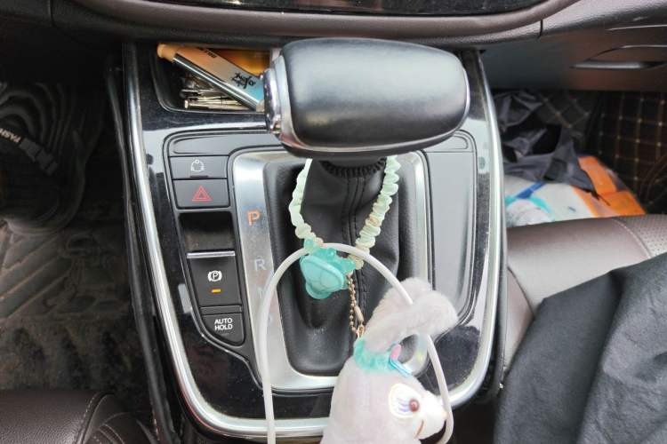 Used GAC Trumpchi M6 2019 270T DCT Luxury Edition (7-seater) China VI Gear Lever