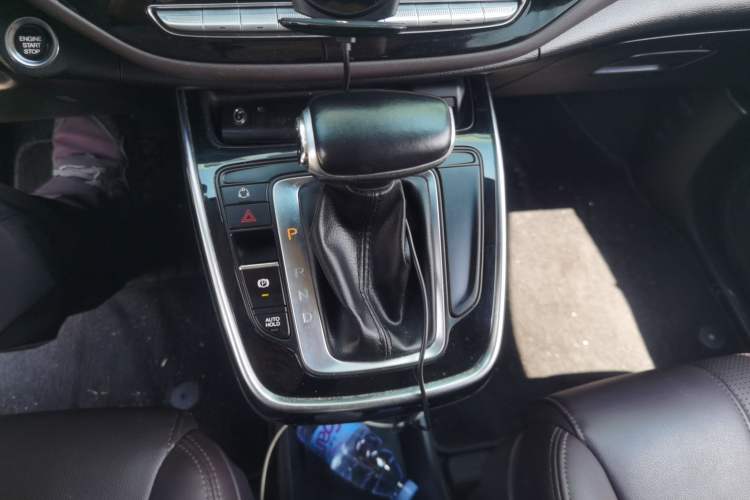 Used GAC Trumpchi M6 2019 270T Automatic Luxury Edition (7-seater) China V Standard Gear Lever