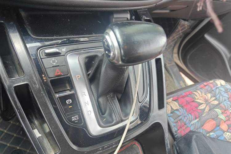 Used GAC Trumpchi M6 2019 270T Automatic Luxury Edition (7-seater) China V Standard Gear Lever