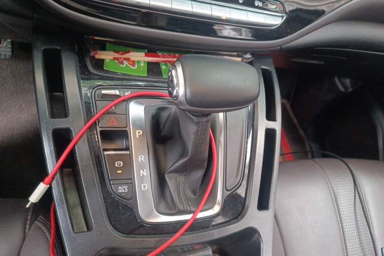 Used GAC Trumpchi M6 2019 270T DCT Luxury Edition (7-seater) China VI Gear Lever