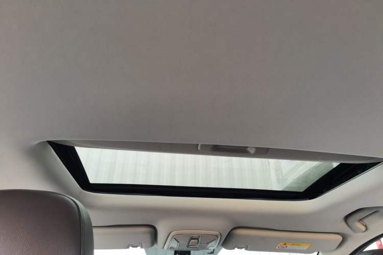 Used GAC Trumpchi M6 2019 270T Automatic Elite Edition (7-seater) China V Standard Headliner