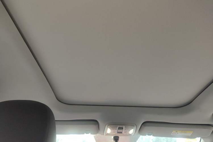 Used GAC Trumpchi M6 2019 270T DCT Luxury Edition (7-seater) China VI Headliner