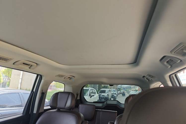 Used GAC Trumpchi M6 2019 270T Automatic Prestige Edition (6-seater) - China V Standard Headliner