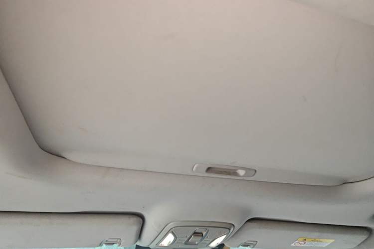 Used GAC Trumpchi M6 2019 270T DCT Luxury Edition (6-seater) China VI Headliner