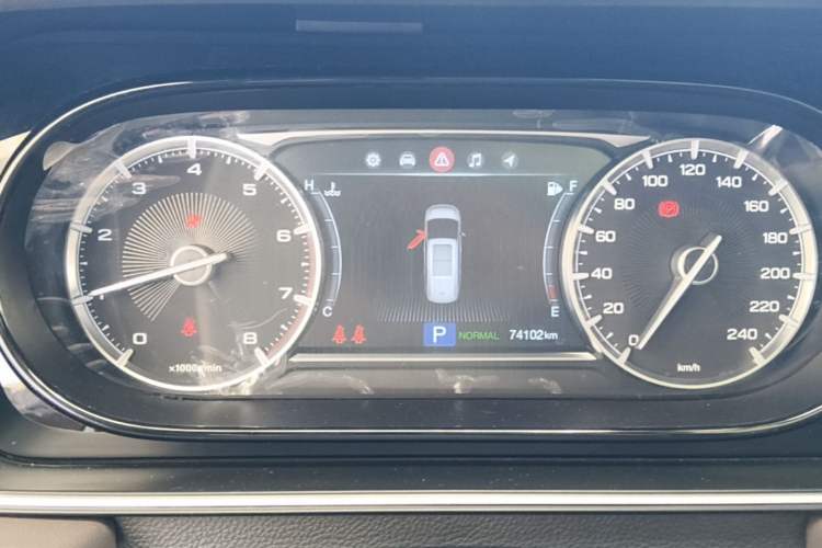 Used GAC Trumpchi M6 2019 270T Automatic Prestige Edition (6-seater) - China V Standard Instrument Cluster