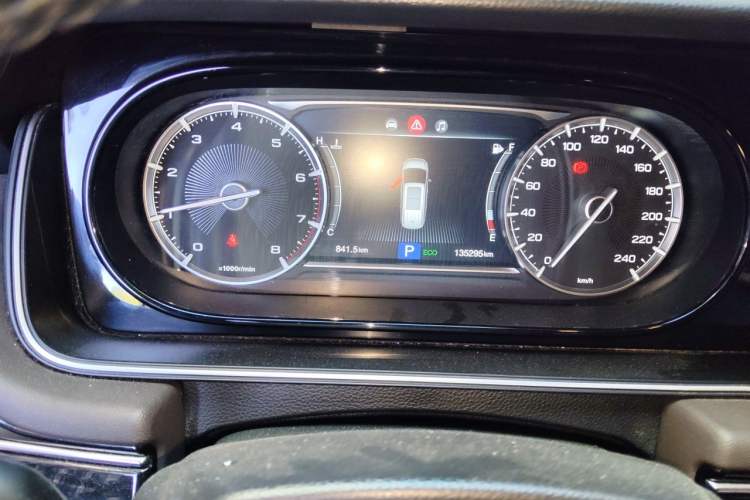 Used GAC Trumpchi M6 2019 270T DCT Luxury Edition (7-seater) China VI Instrument Cluster