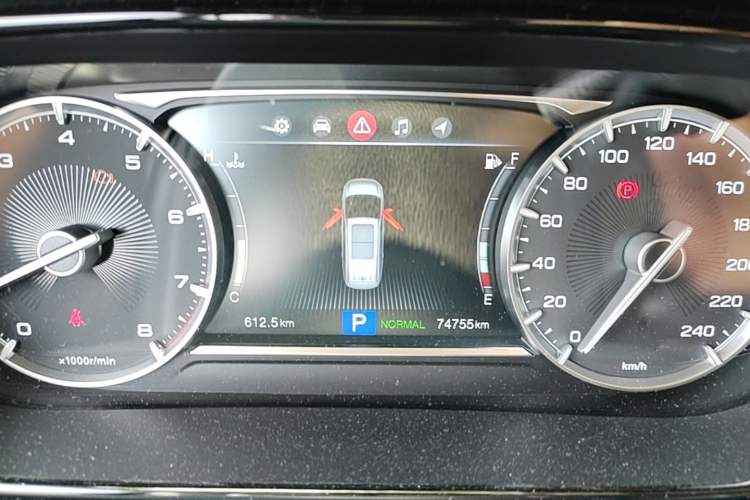 Used GAC Trumpchi M6 2019 270T DCT Luxury Edition (7-seater) China VI Instrument Cluster