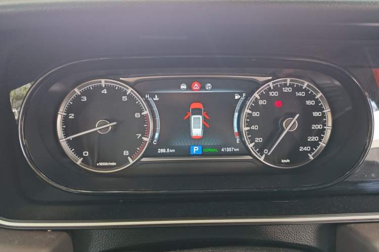 Used GAC Trumpchi M6 2019 270T DCT Elite Edition (7-seater) China VI Instrument Cluster