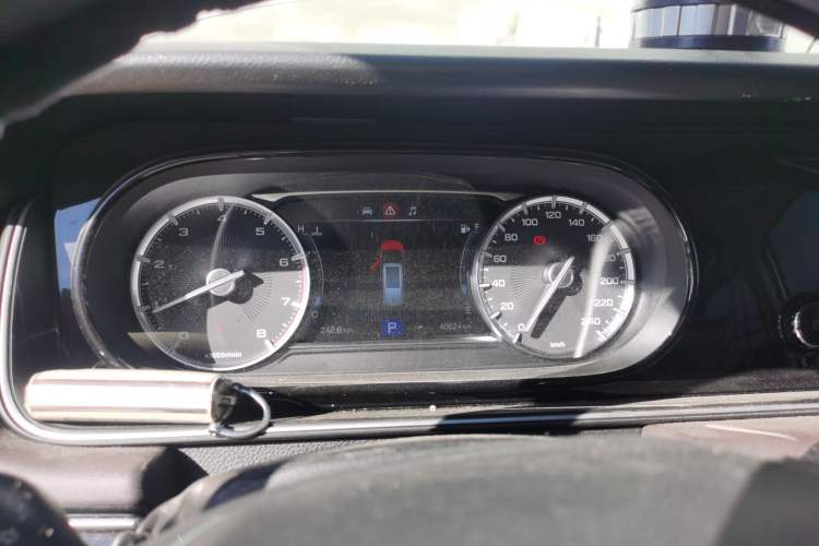 Used GAC Trumpchi M6 2019 270T DCT Luxury Edition (7-seater) China VI Instrument Cluster