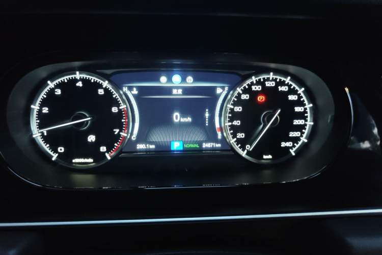 Used GAC Trumpchi M6 2019 270T DCT Luxury Edition (7-seater) China VI Instrument Cluster