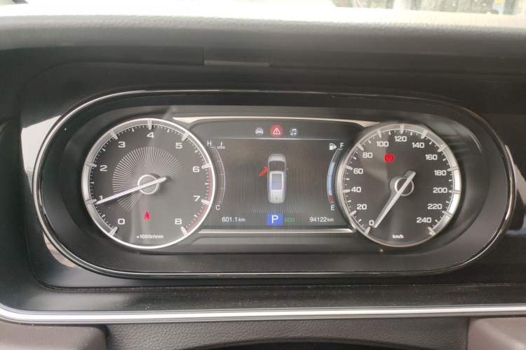 Used GAC Trumpchi M6 2019 270T Automatic Luxury Edition (6-seater) - China V Standard Instrument Cluster