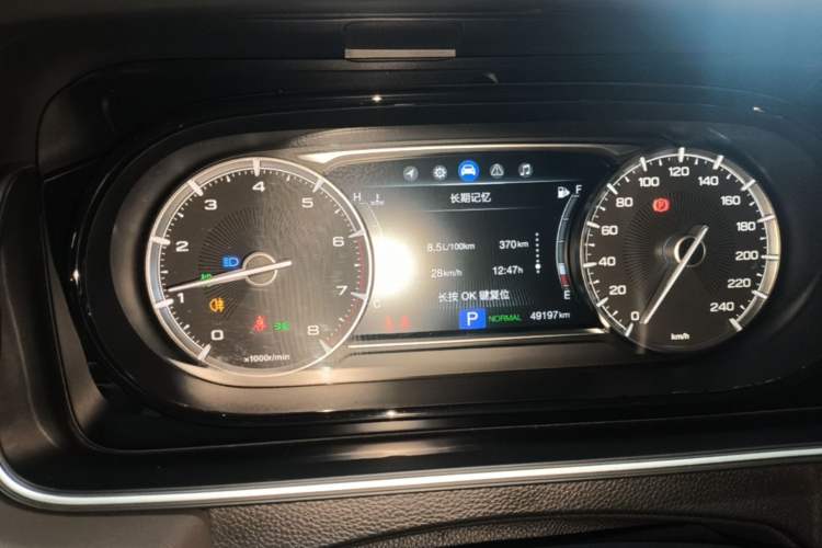 Used GAC Trumpchi M6 2019 270T DCT Luxury Edition (6-seater) China VI Instrument Cluster
