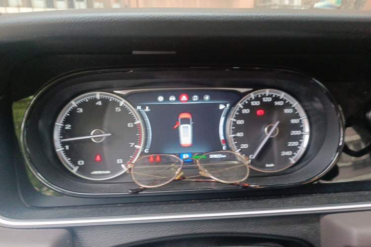 Used GAC Trumpchi M6 2019 270T DCT Luxury Edition (7-seater) China VI Instrument Cluster