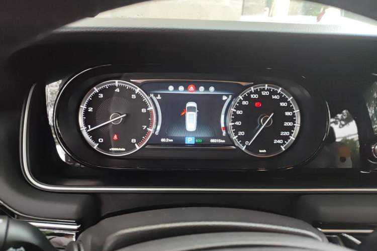 Used GAC Trumpchi M6 2019 270T DCT Luxury Edition (7-seater) China VI Instrument Cluster