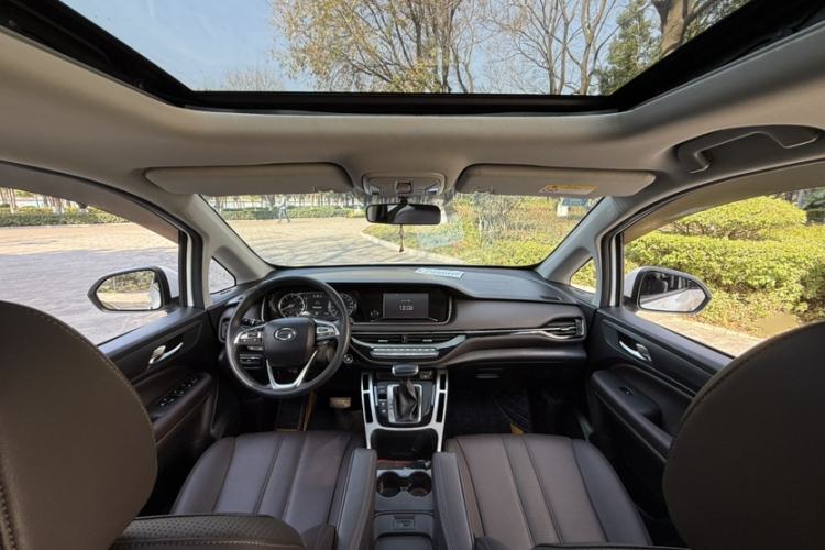 Used GAC Trumpchi M6 2019 270T DCT Luxury Edition (6-seater) China VI Interior 1