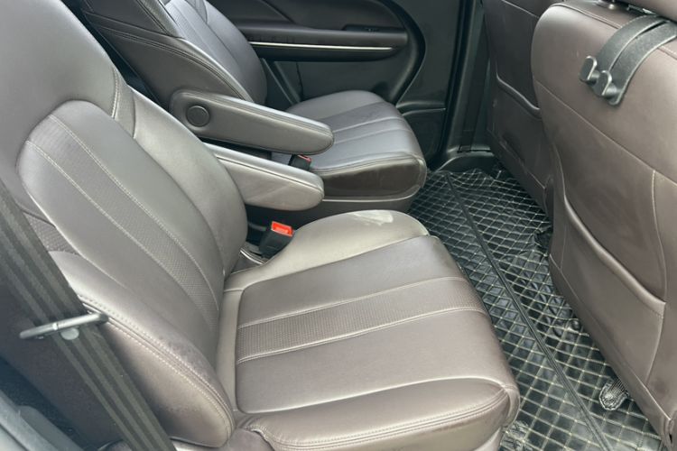 Used GAC Trumpchi M6 2019 270T DCT Prestige Edition (6-Seater) China VI Interior 2