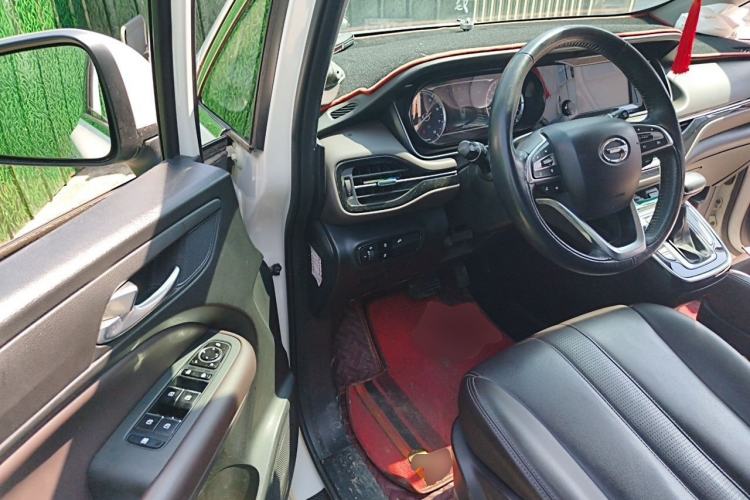 Used GAC Trumpchi M6 2019 270T DCT Luxury Edition (7-seater) China VI Interior 3