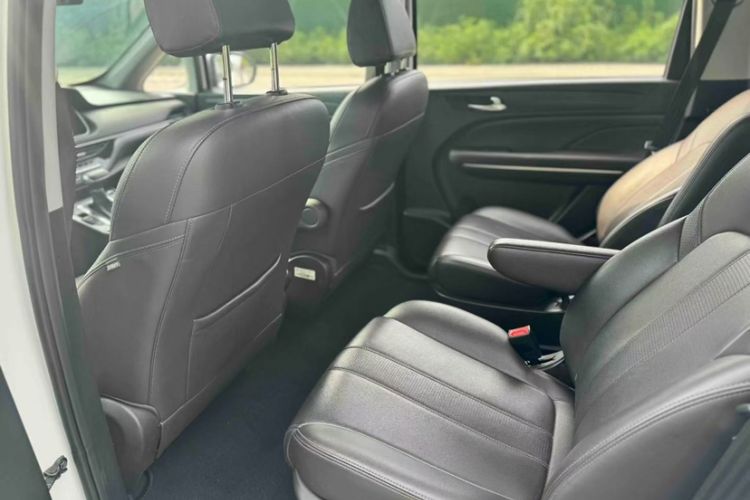 Used GAC Trumpchi M6 2019 270T DCT Luxury Edition (7-seater) China VI Interior 5