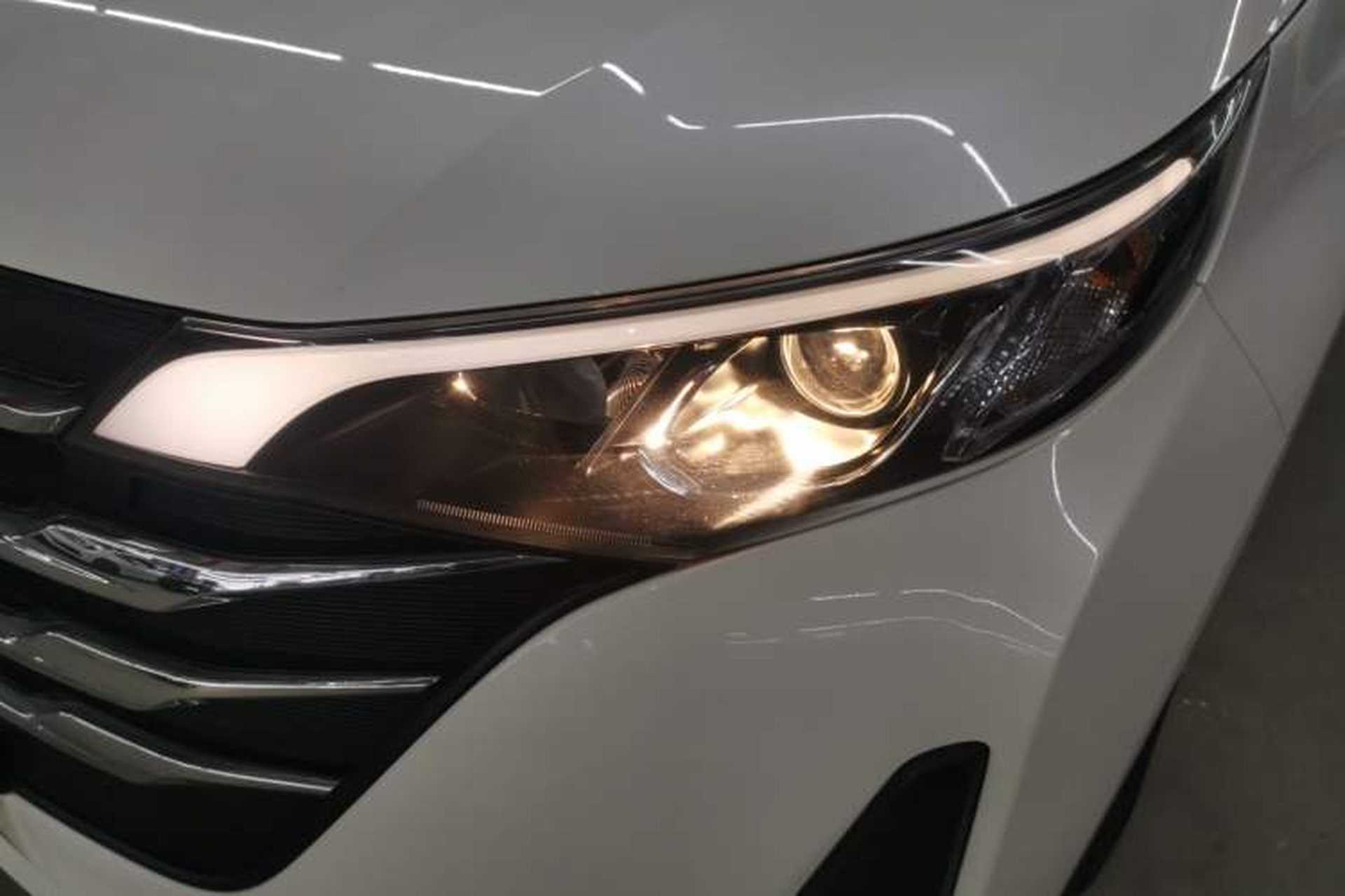 Used GAC Trumpchi M6 2019 270T DCT Luxury Edition (7-seater) China VI Left Front Headlight