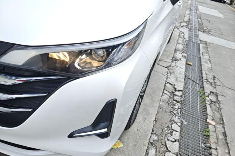 Used GAC Trumpchi M6 2019 270T DCT Luxury Edition (7-seater) China VI Left Front Headlight