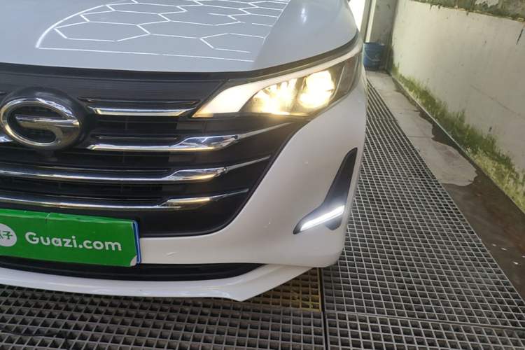Used GAC Trumpchi M6 2019 270T DCT Luxury Edition (6-seater) China VI Left Front Headlight