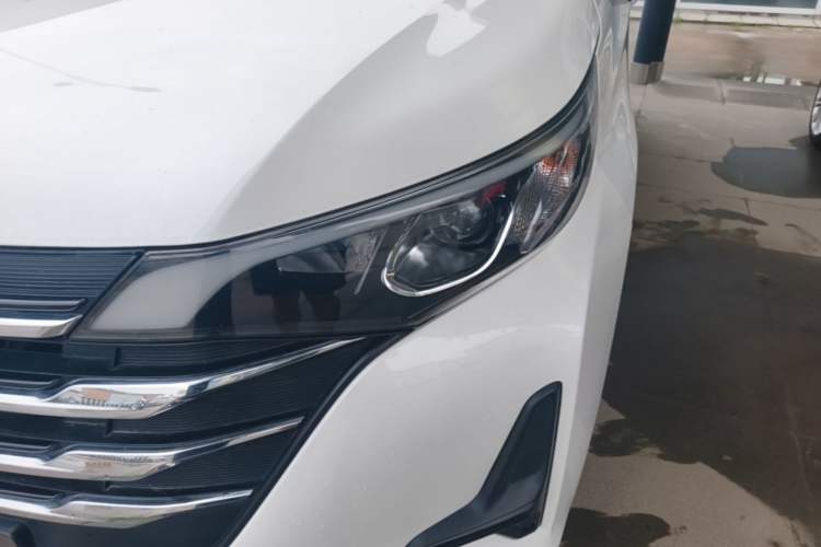 Used GAC Trumpchi M6 2019 270T DCT Luxury Edition (7-seater) China VI Left Front Headlight