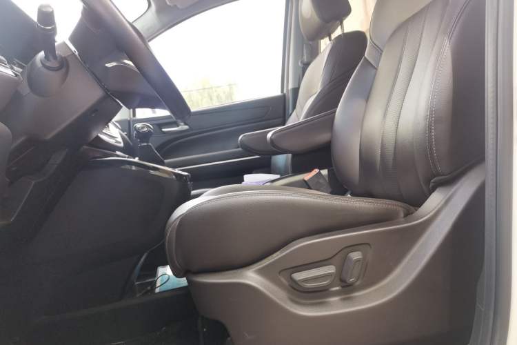 Used GAC Trumpchi M6 2019 270T DCT Luxury Edition (7-seater) China VI Left Front Seat