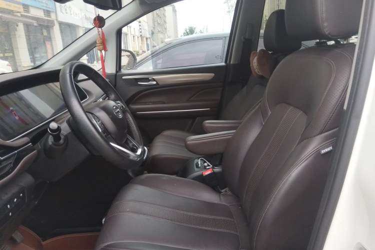 Used GAC Trumpchi M6 2019 270T DCT Prestige Edition (7-seater) China VI Left Front Seat